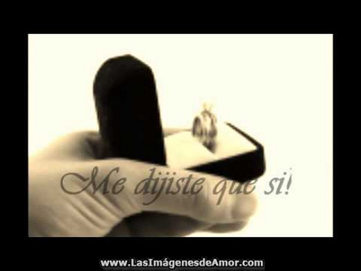 Dando el anillo de compromiso Dando el anillo de compromiso
